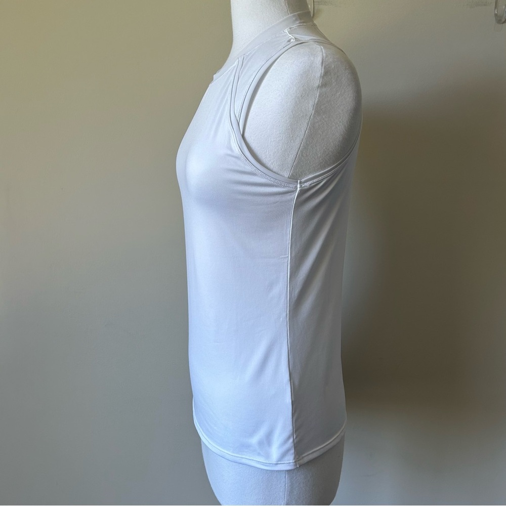 Women’s Tail Brand Sleeveless top - Picture 3 of 9